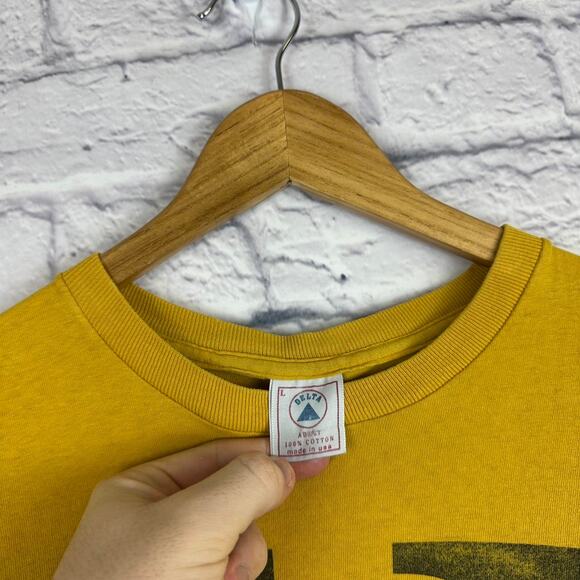 Vintage 90s Vanderbilt University t-shirt - Picture 3 of 3